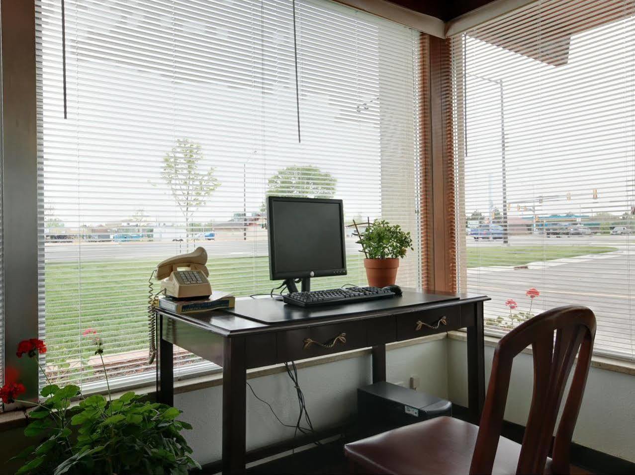 Americas Best Value Inn Fort Collins Esterno foto